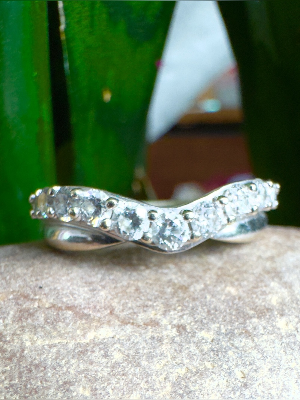 14k Diamond Curved Band Ring